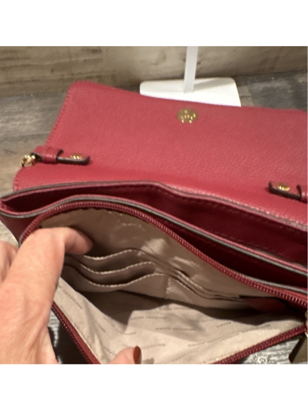 Michael Kors Red Pebbled Crossbody Bag Gold Hardware Magnetic Flap Chain Strap - Picture 8 of 8